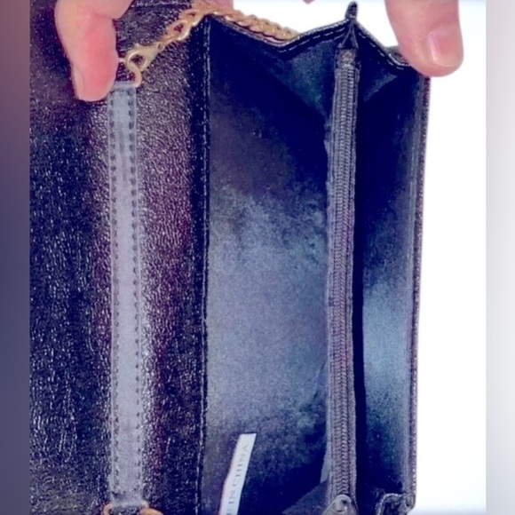 Vintage Evening Clutch for Ladies W/Gold tone Removable Chain Strap - Picture 3 of 6